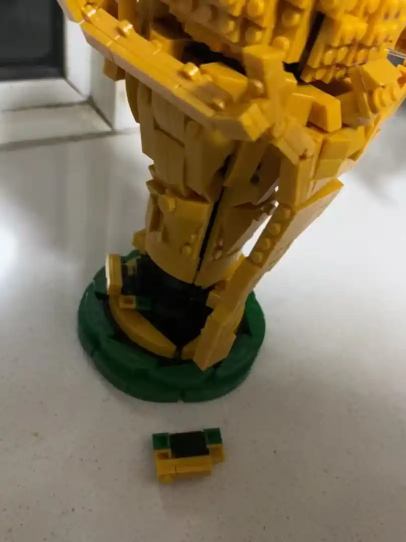 Konstruktor lego bolalar va kattalar uchun, 1000+ qismlar to'plami, o'yinchoq,FIFA futbol