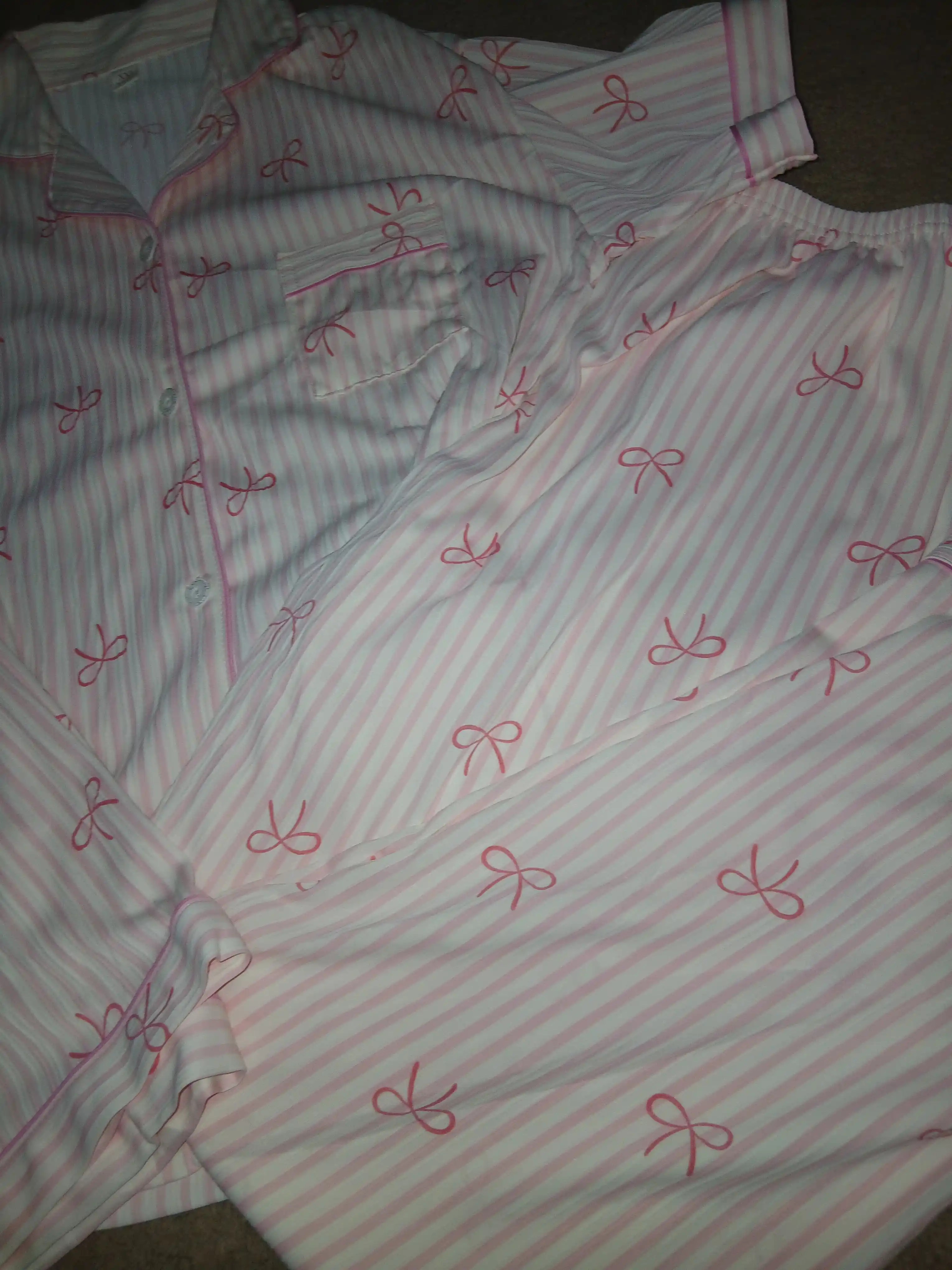 Ayollar uchun 3 ta 1 da pijama, shim va shortilar