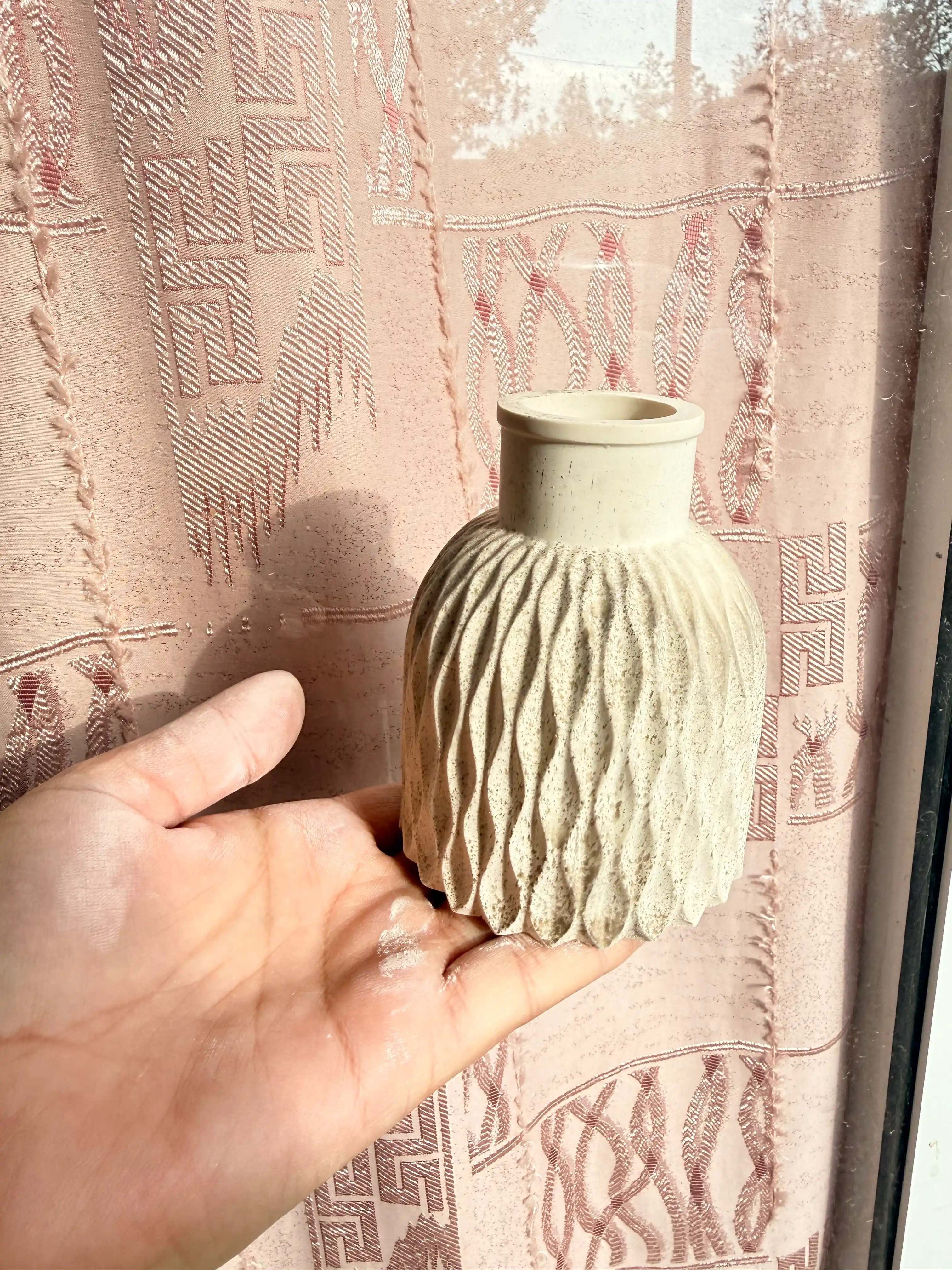 Silikon qolip, gullar uchun guldon, guldon qolipi, gips va smola uchun mold