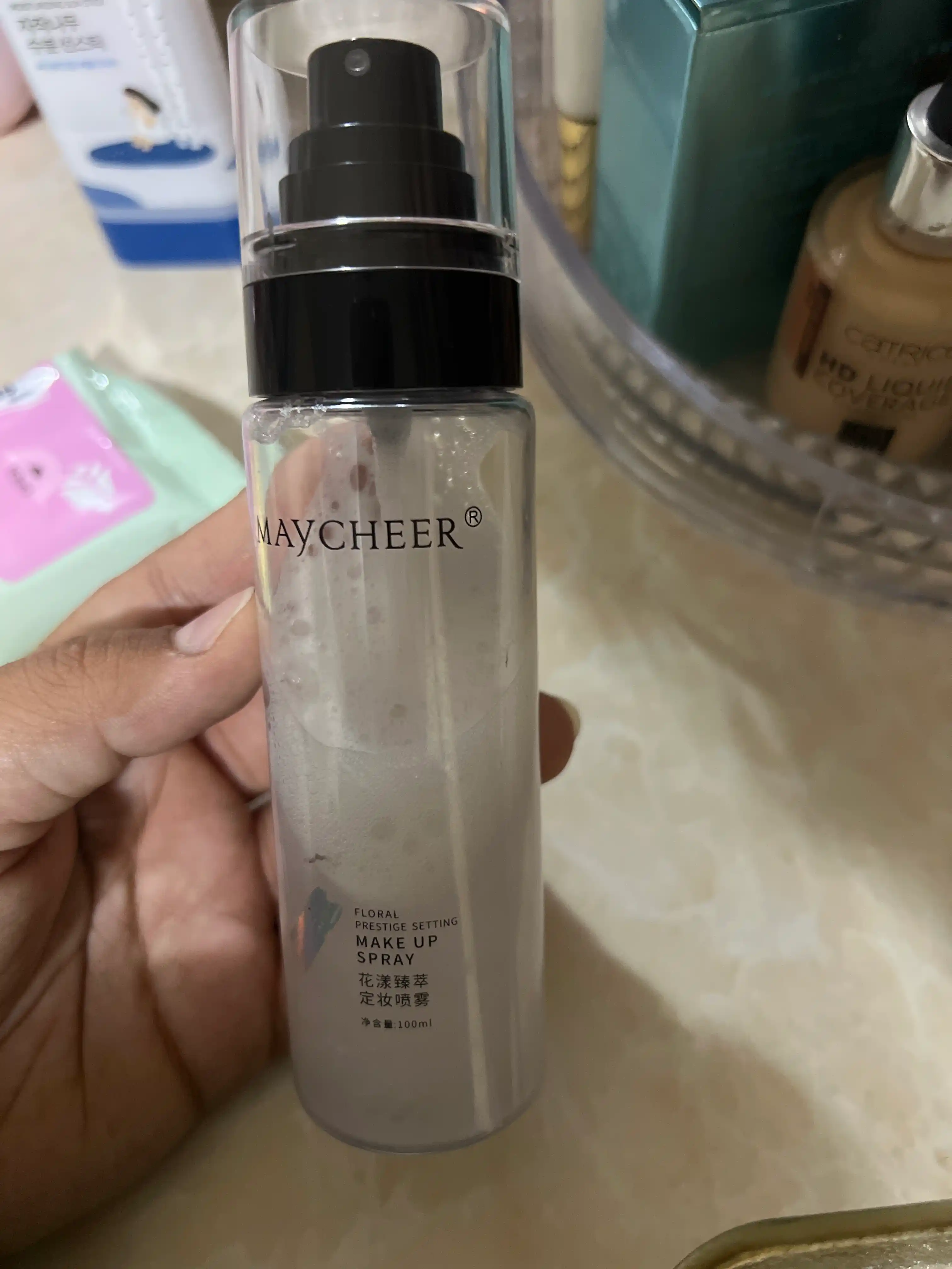 Mukammal pardoz uchun "Maycheer" fiksatsiyalovchi spreyi, 100 ml
