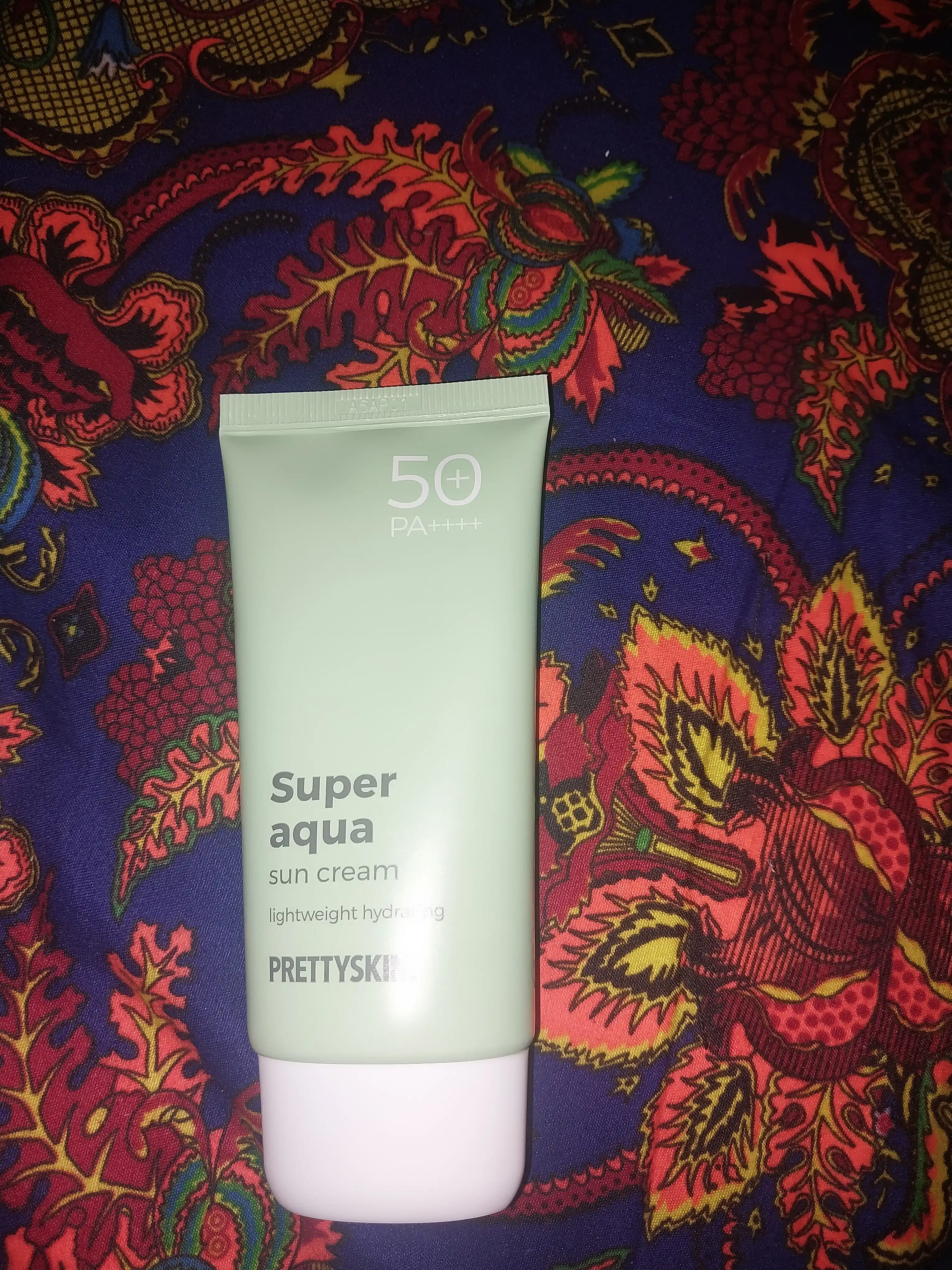 Солнцезащитный крем SPF50+ 4 вида солнцезащитного и увлажняющего крема для лица, 70 мл