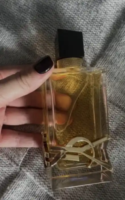 Ayollar uchun parfyumlangan suv Libre, 90 ml