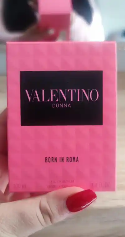 Женские духи Valentino BORN IN ROMA DONNA 100мл ноты мандарина