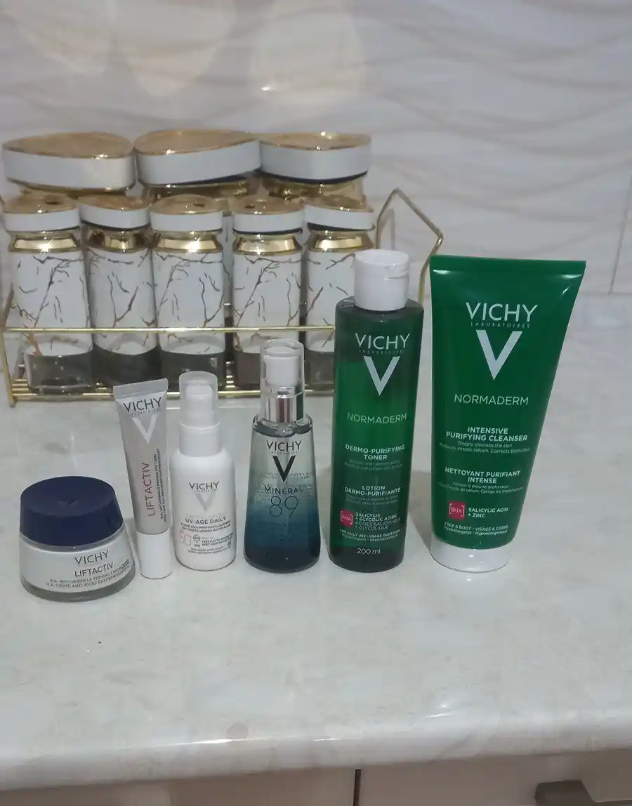 Гель-сыворотка для кожи VICHY MINERAL 89, подверженной агрессивным внешним воздействиям, 50 мл