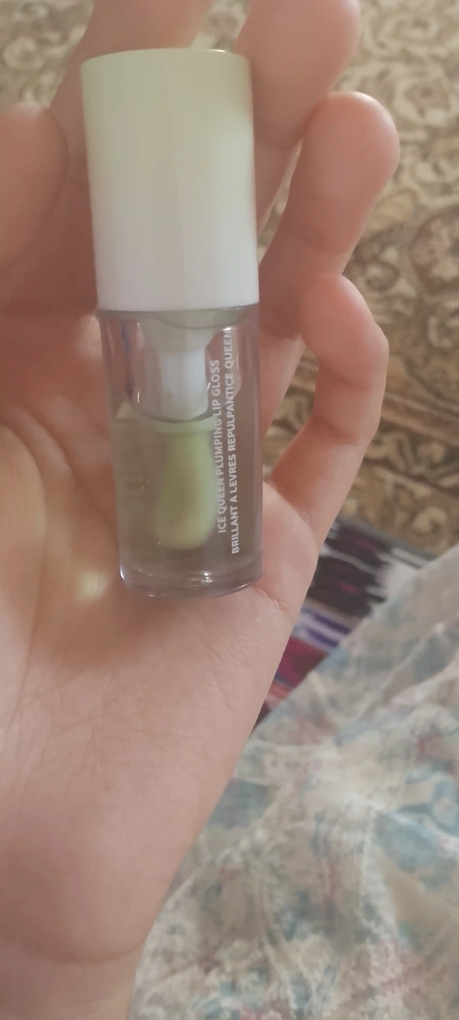 SHEGLAM lab uchun shaffof yaltiroq sariyog‘, kattalashtirish, namlash va oziqlantirish
