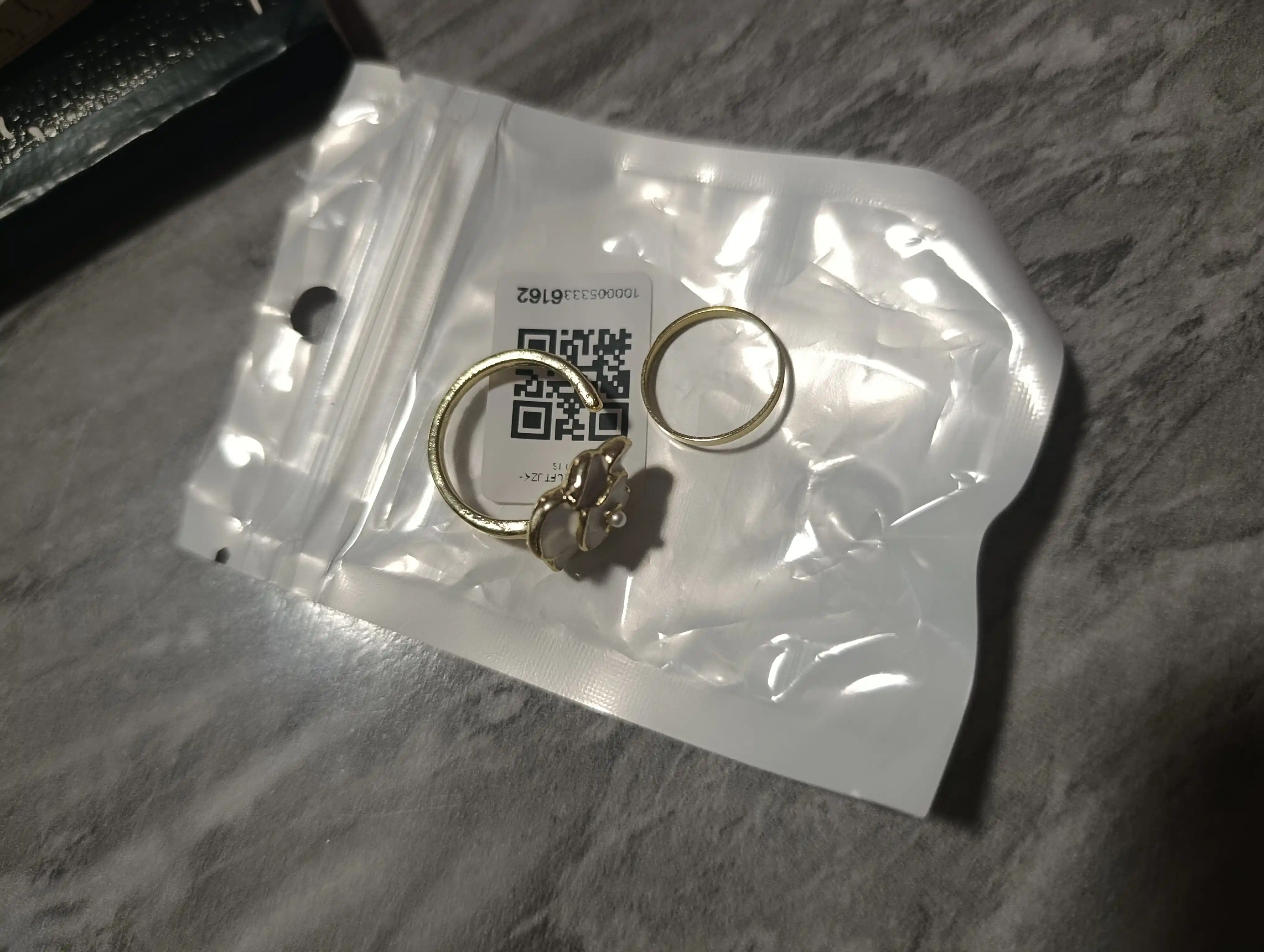 Ayollar juft uzuklari, Elegance Rings to‘plami, 2 ta