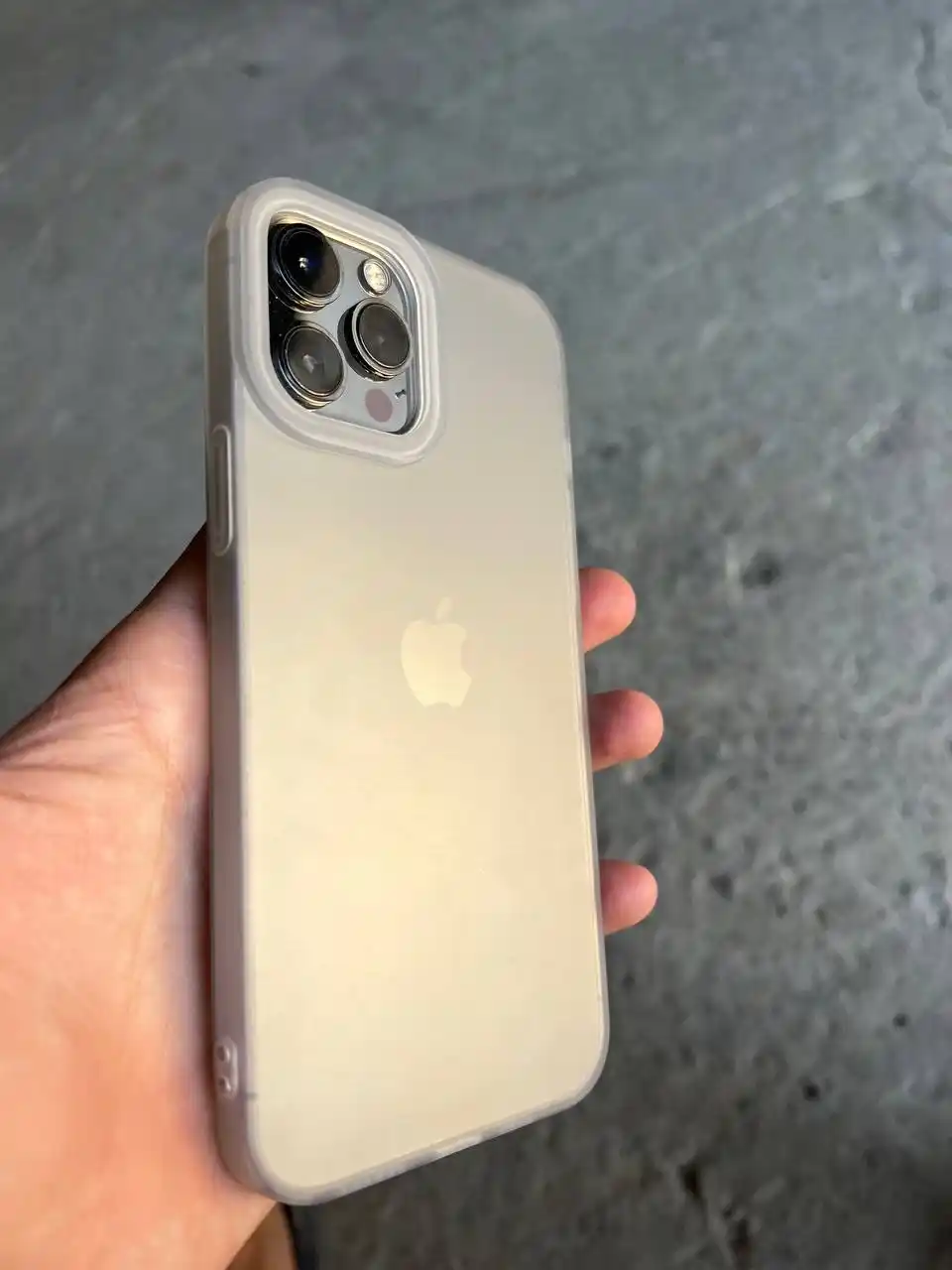Матовый прозрачный чехол на iPhone X, 11, 12, 13, 14, 15, 16, 17 Pro, Pro Max