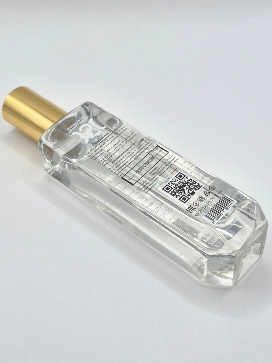 Molecule 02 Tana uchun xushbo'ylantiruvchi sprey-mist (Body Mist), 250 ml
