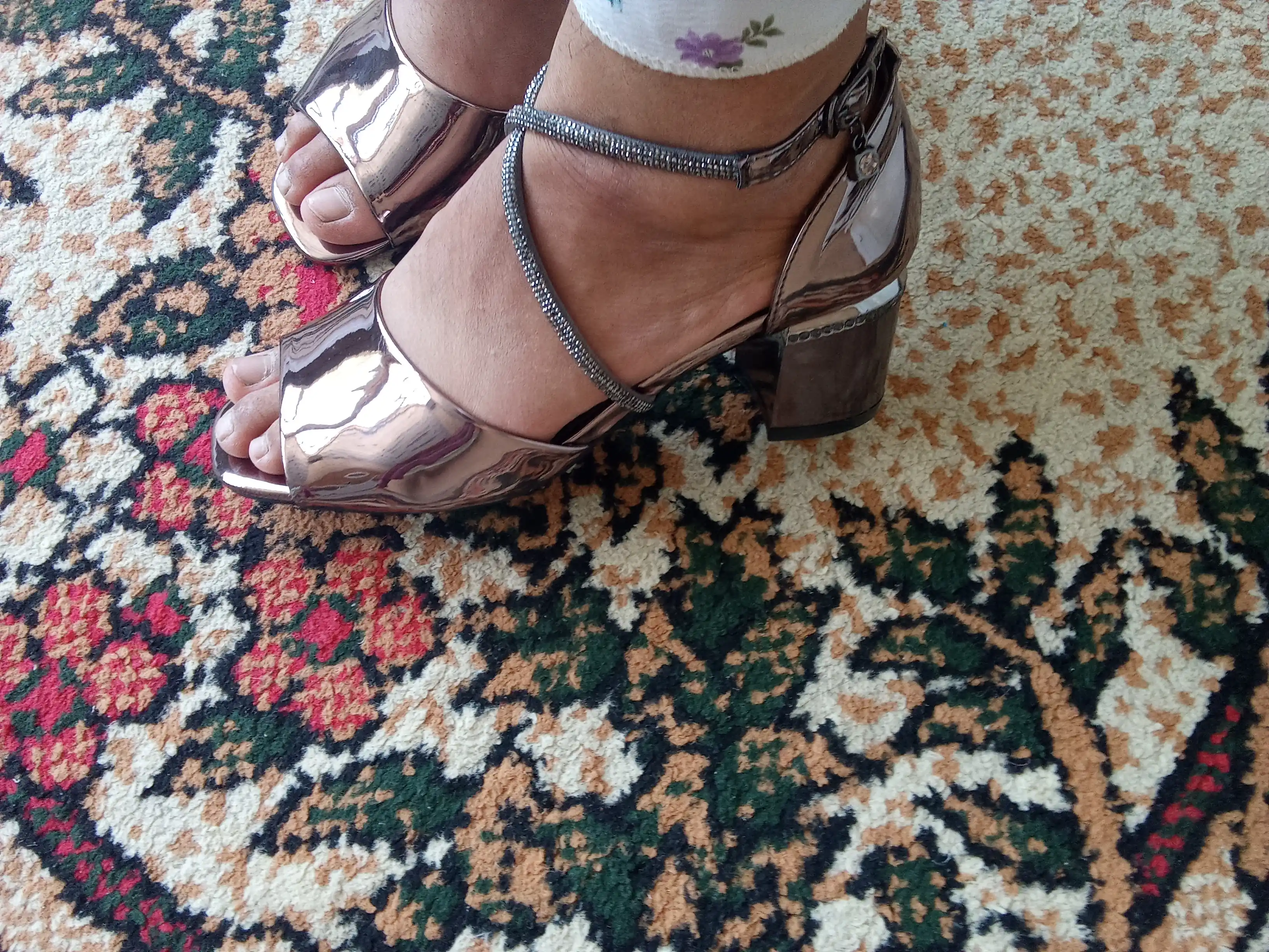 BELLISIMA 391-16A sun’iy charmli ayollar bosonojkasi, 5 sm poshna, 2 rang, 36–40