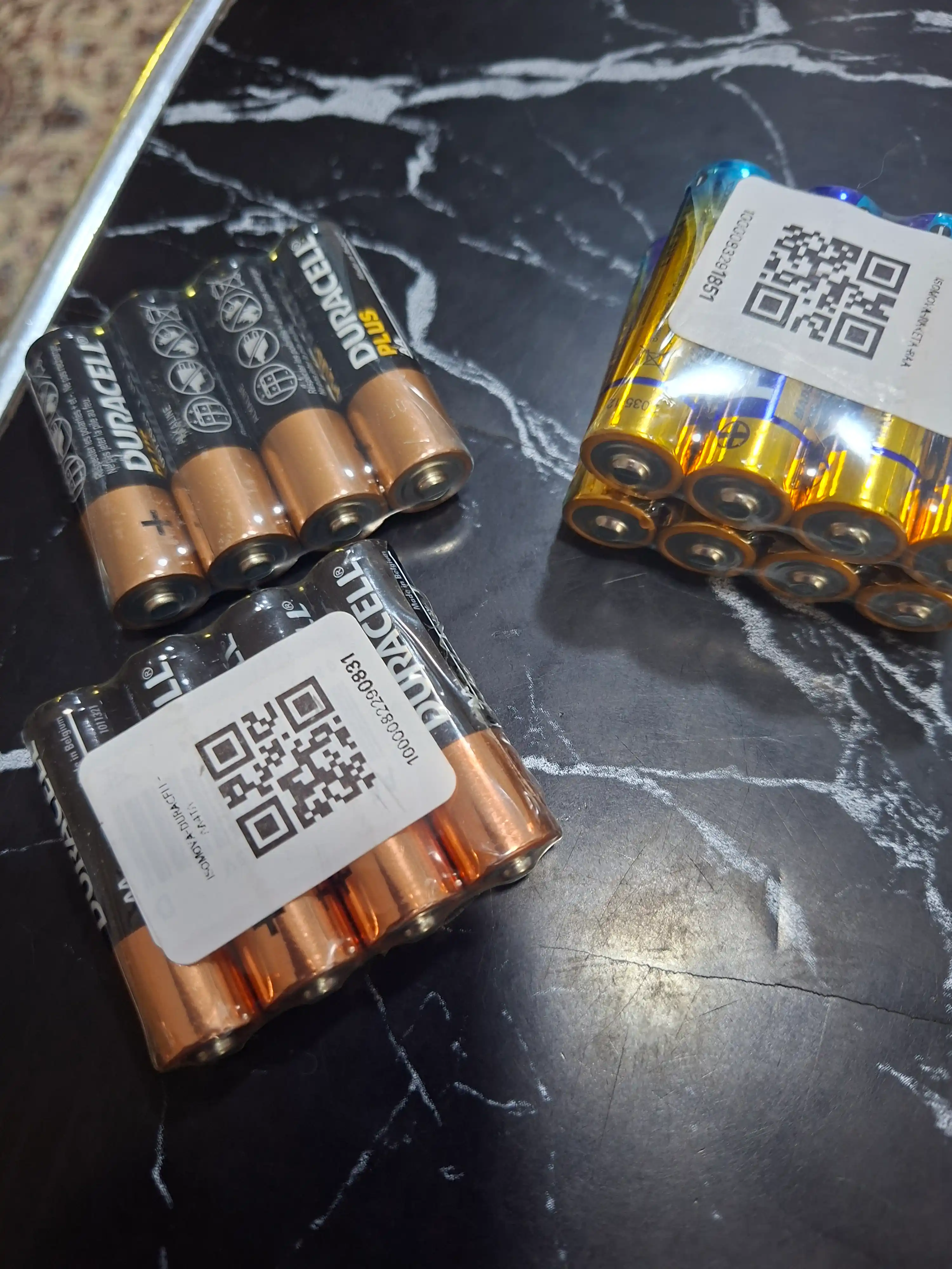 Duracell AAA va AA batareyalari