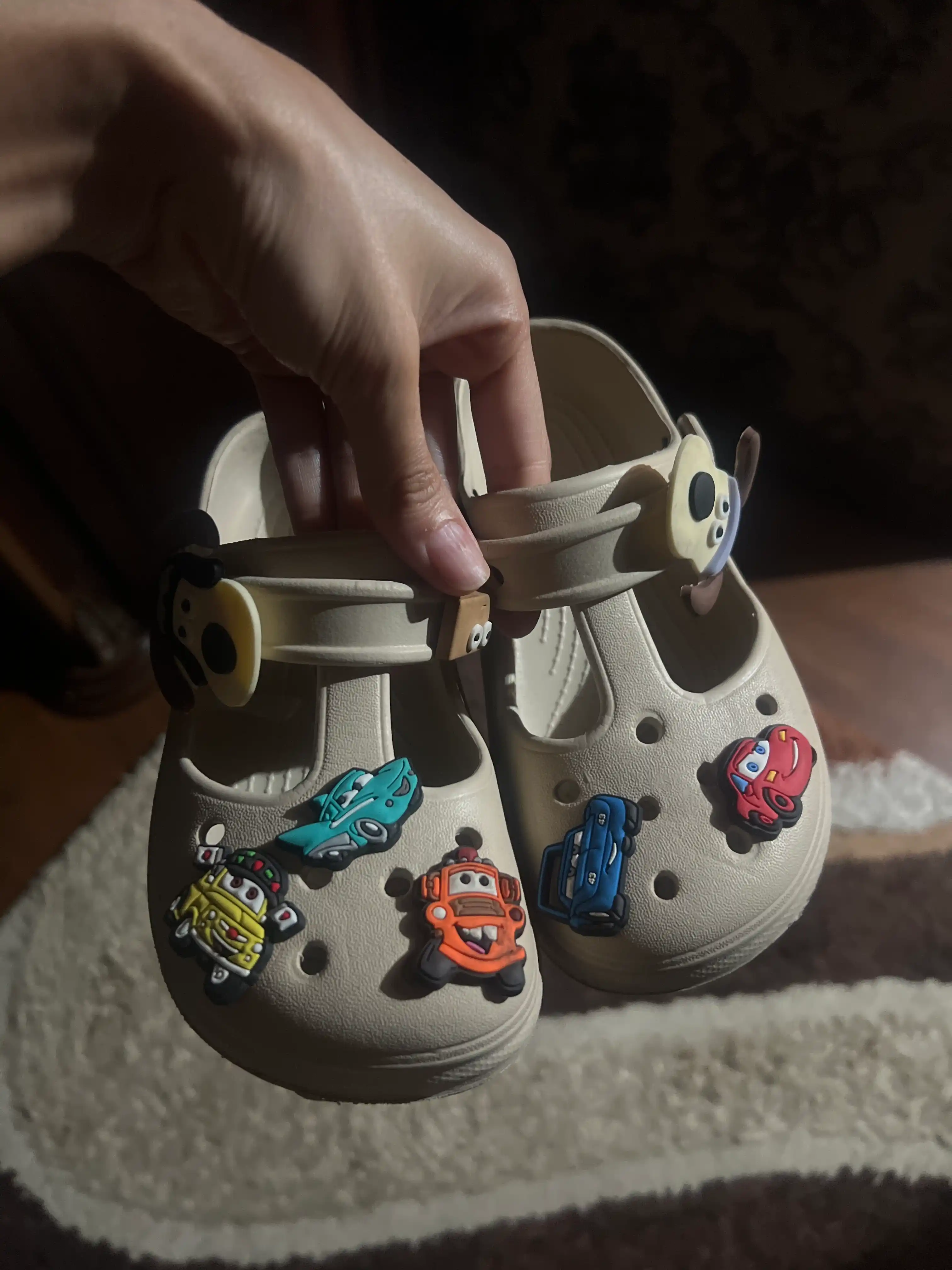 Украшения для обуви Jibbits