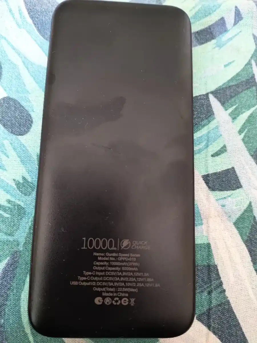 WIWU | CCC Tashqi akkumulyator 22.5w quvvat 10k mA/h, POWER BANK