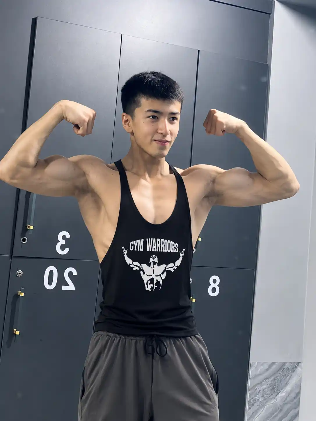 Спортивная майка 'Gym Warriors' для бодибилдинга