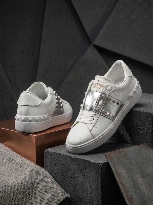 Кроссовки Valentino Garavani для девочек и женщин, размеры 36–40