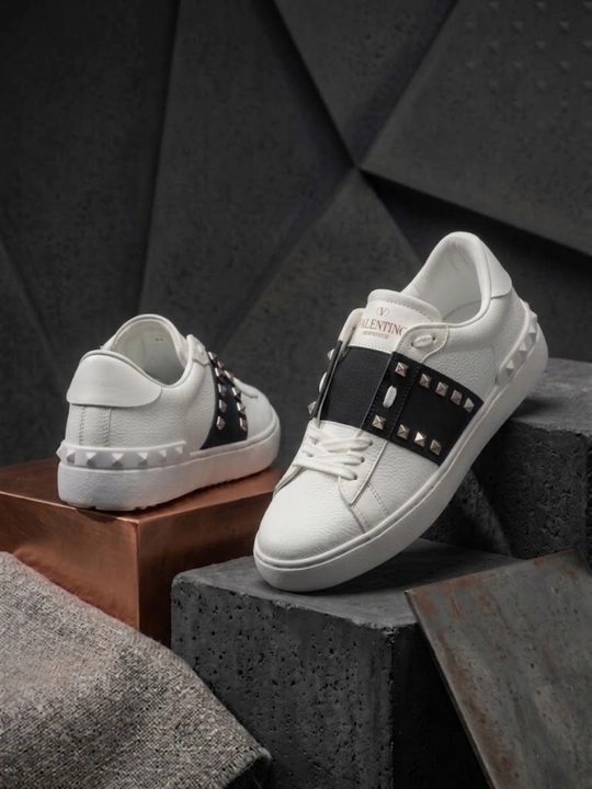 Кроссовки Valentino Garavani для девочек и женщин, размеры 36–40