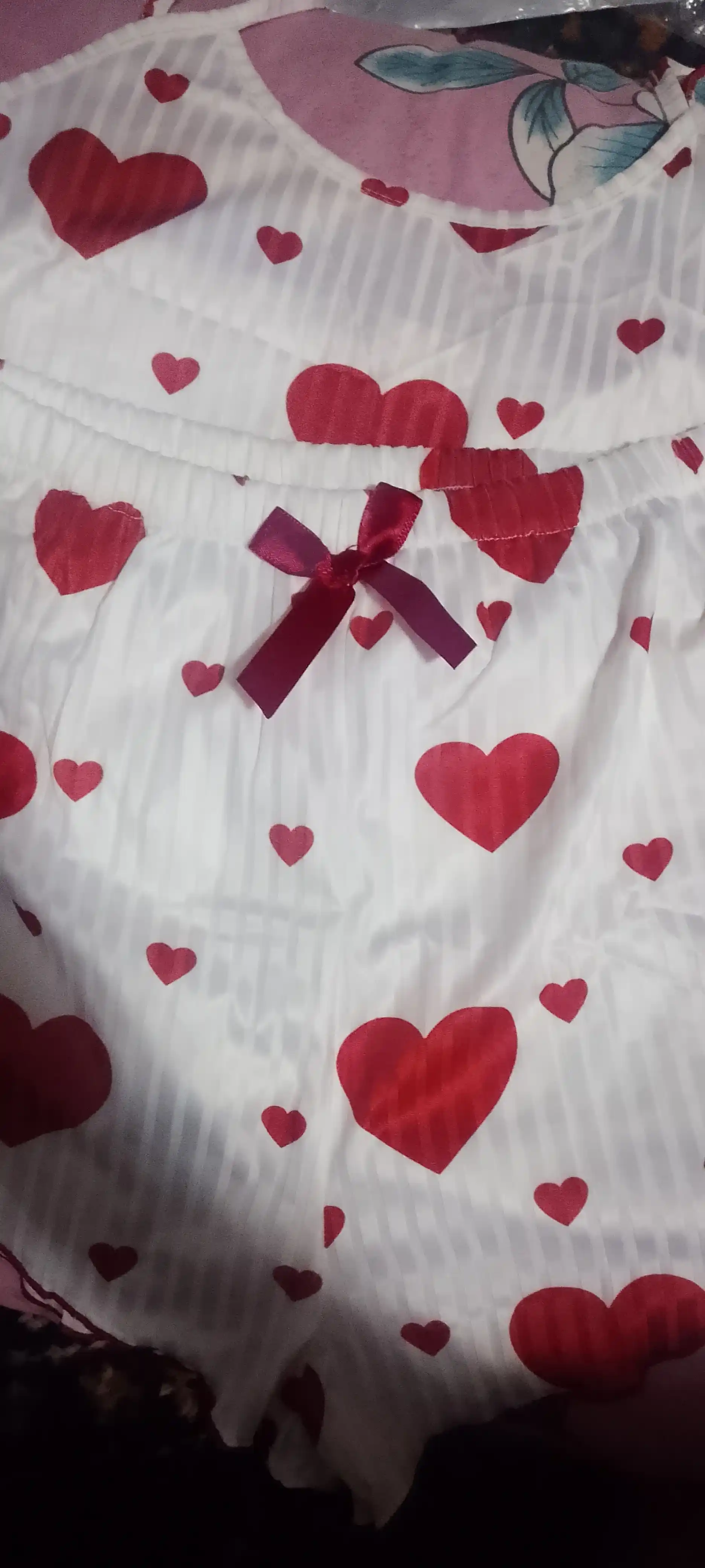 Ayollar pijamasi shortikli, uy uchun kiyim komplekti 