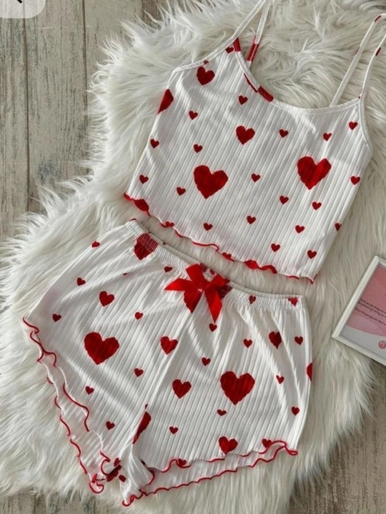 Pijama ayollar uchun, ayollar uchun uy kiyimi to'plami, yurakcha shaklli top va shortik