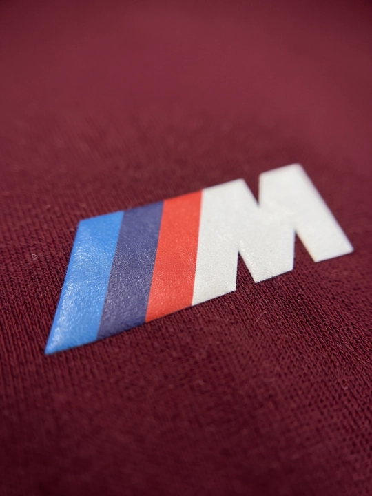 Футболка BMW для женщин и мужчин