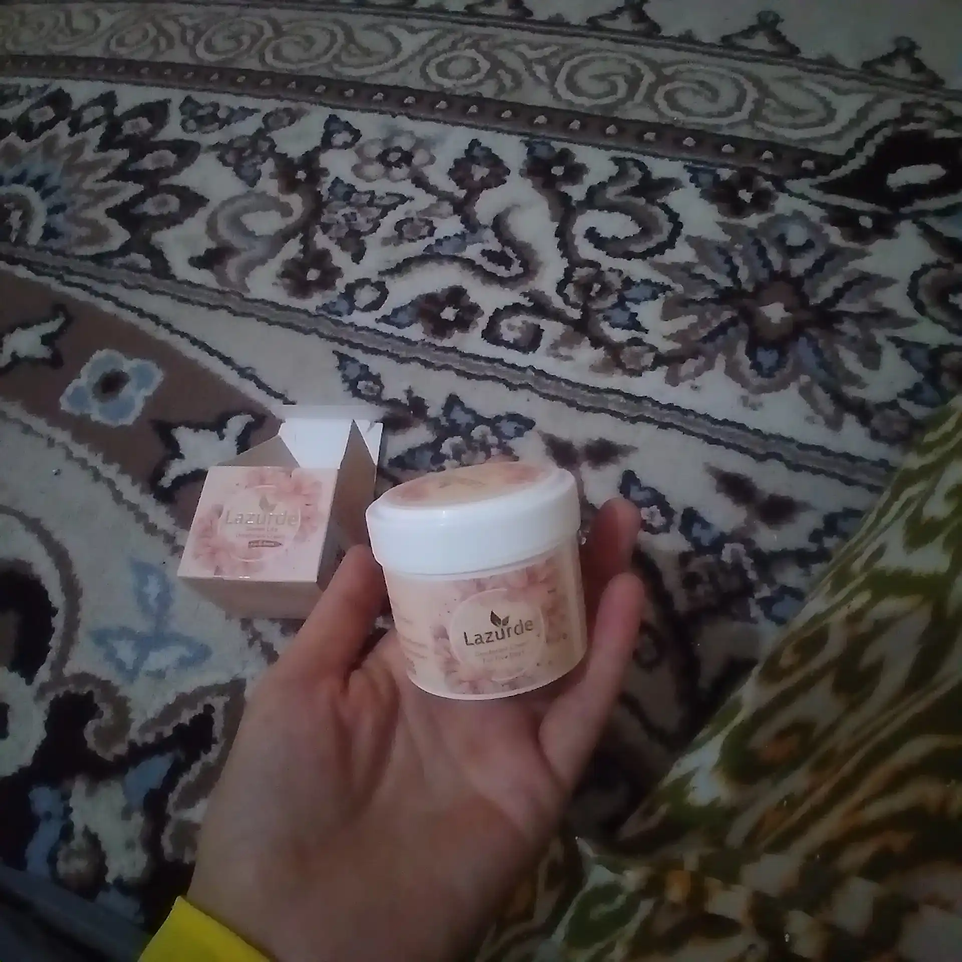 Intim dezodorant krem Lazurde, hidga qarshi, ayollar uchun