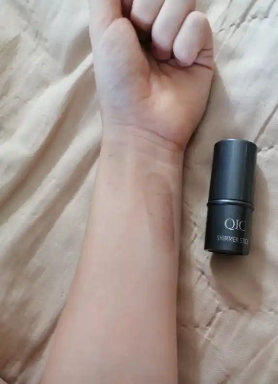 Контуринг для лица скульптор для лица хайлайтер в кремовом стике QIC Shimmer Stick