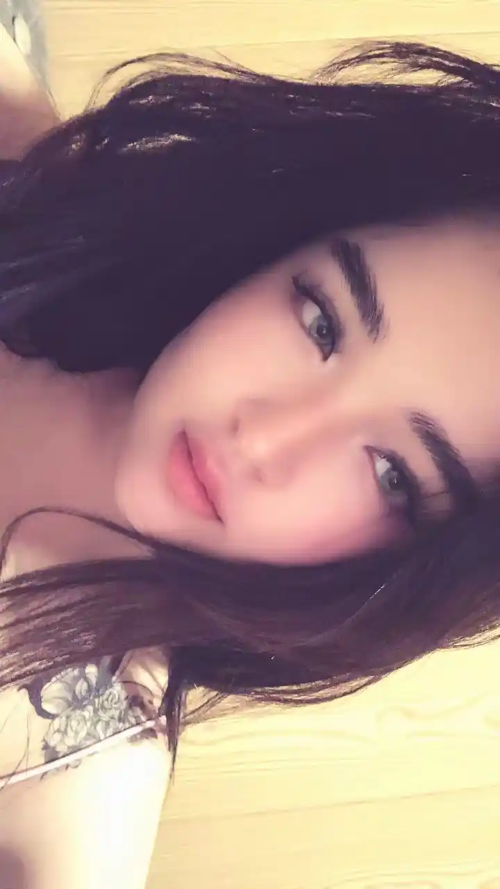 Rangli kontakt linzalar, qora, jigarrang, ko‘k, yashil, kulrang, dioptriyali, 1 va 2 dona