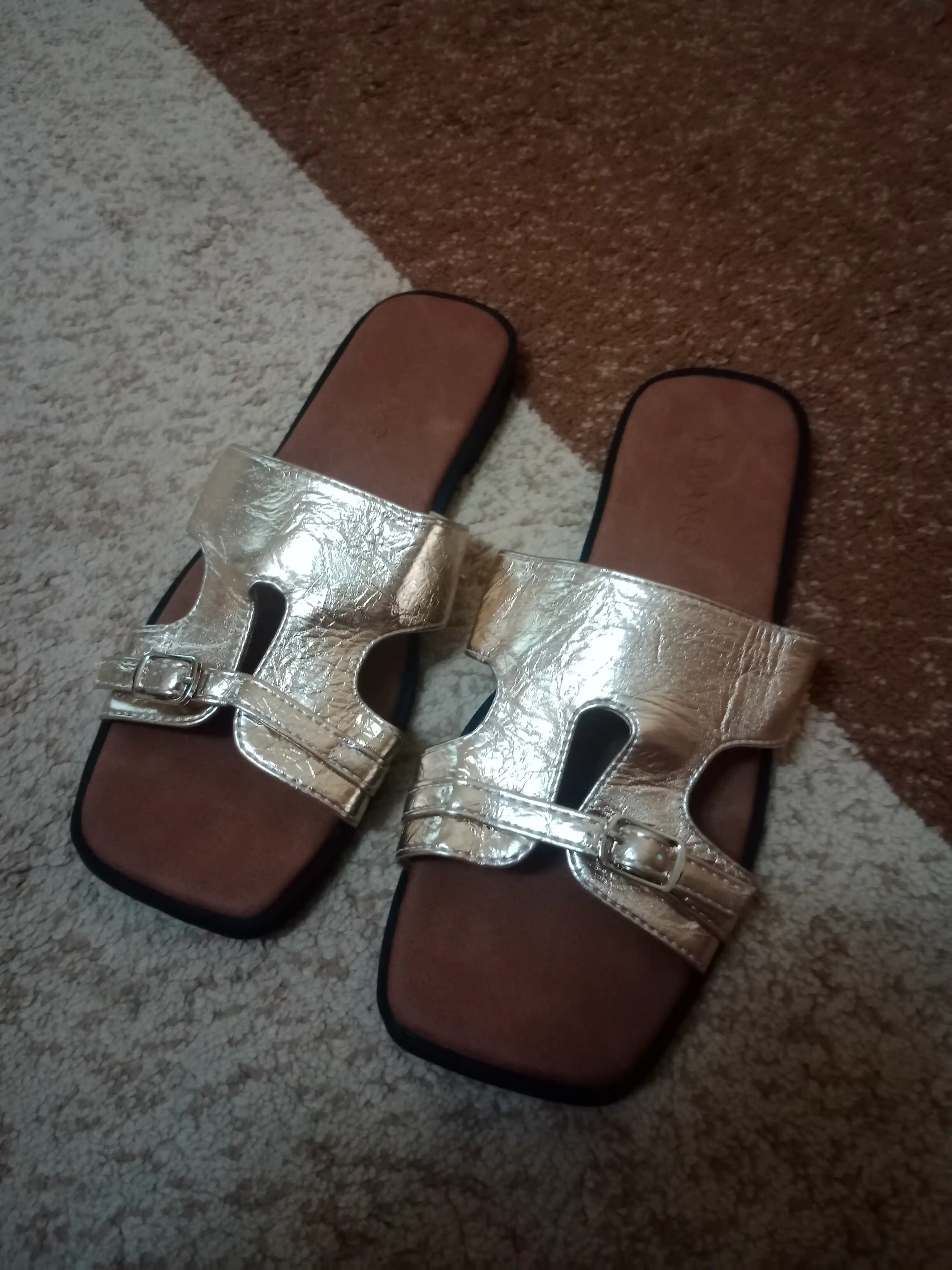 Ayollar uchun premium shippaklar Dunyo Shoes Elegant Slide