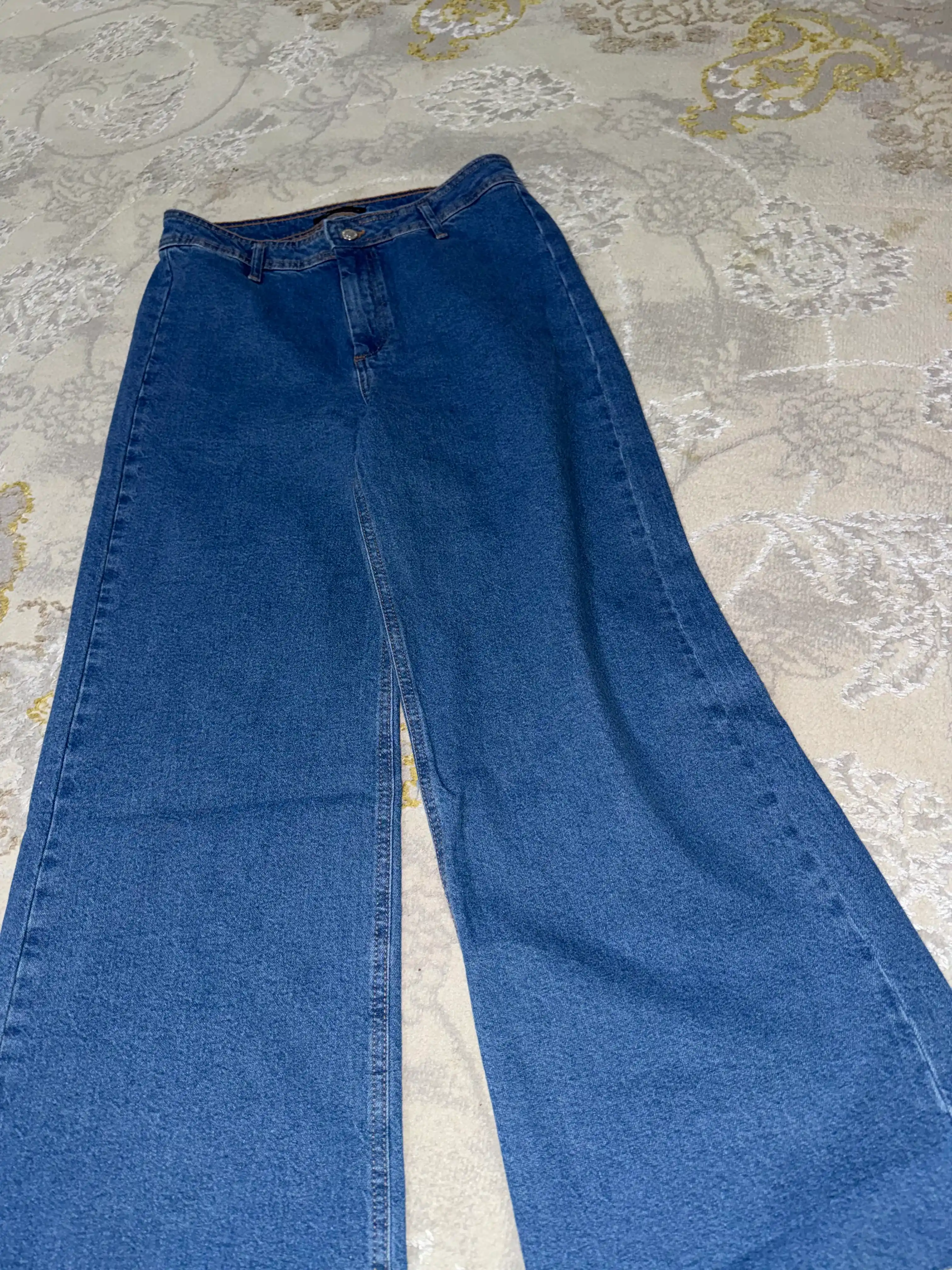Ayollar uchun denim,to‘g‘ri kesim jinsi shim, bahor yoz mavsumi uchun