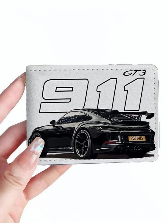 Ekokojadan tayyorlangan ixcham «Porsche» hamyon-vizitkasi