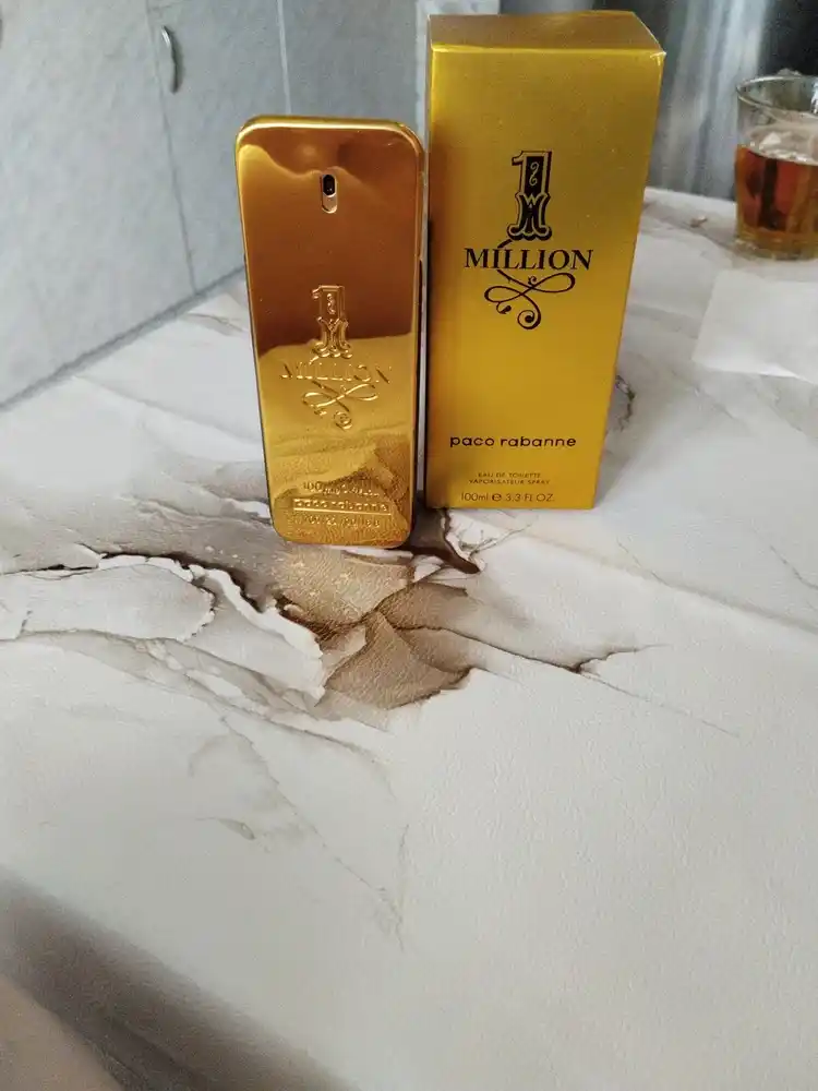 Erkaklar uchun xushbo'y atir One Million paco rabanne 100 ml