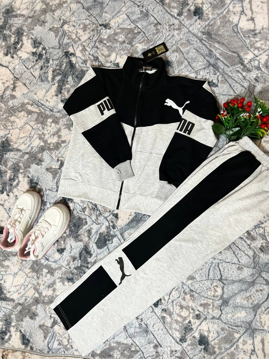 Ayollar sport kostyumi Puma, ikki qismli, zamokli, trikotaj sport kostyumi, 44–50 o'lcham