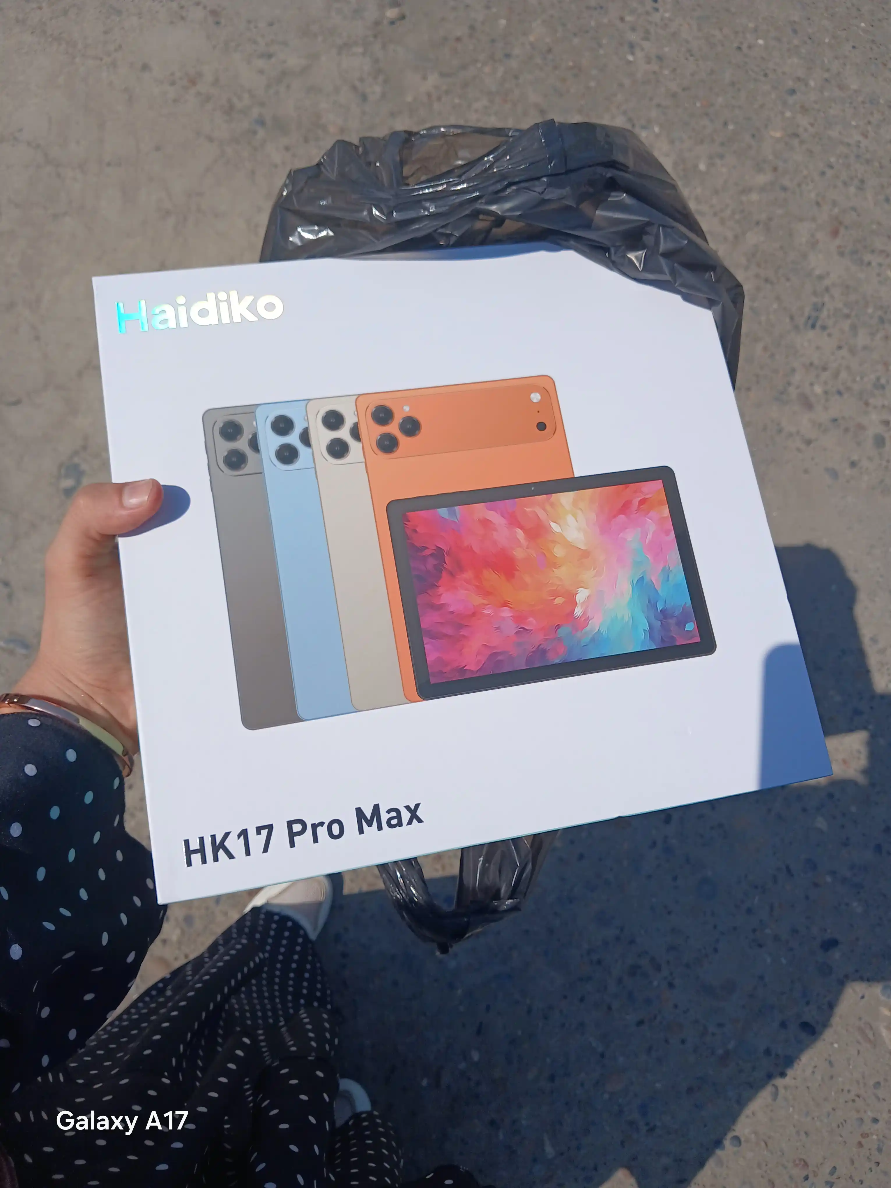 Planshet Aqlli 17 Pro Max Metall korpus Smart Andro 15 5G UZIMEI klaviatura sichqoncha