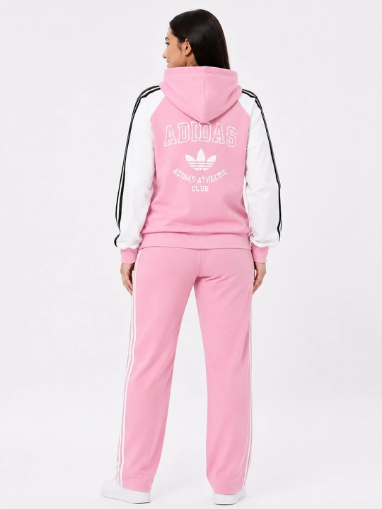 Ayollar sport kostyumi Adidas, kapyushonli, ikki qismli, trikotaj sport kostyumi