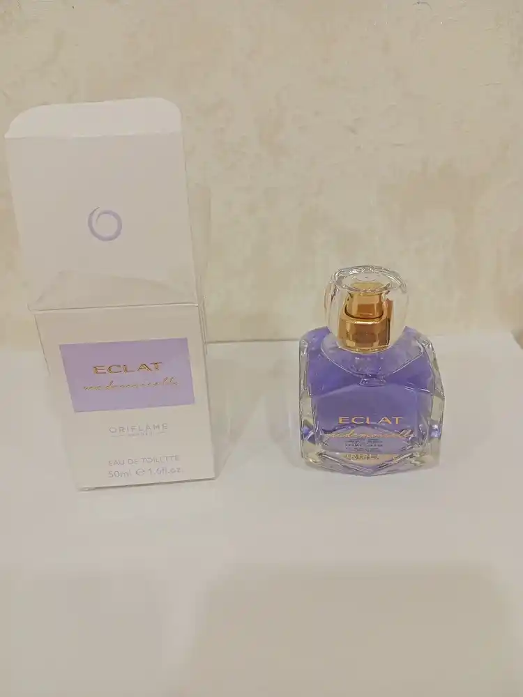Ayollar atiri Eclat Mademoiselle Oriflame, 50 ml — nafis va yoqimli hidli parfum