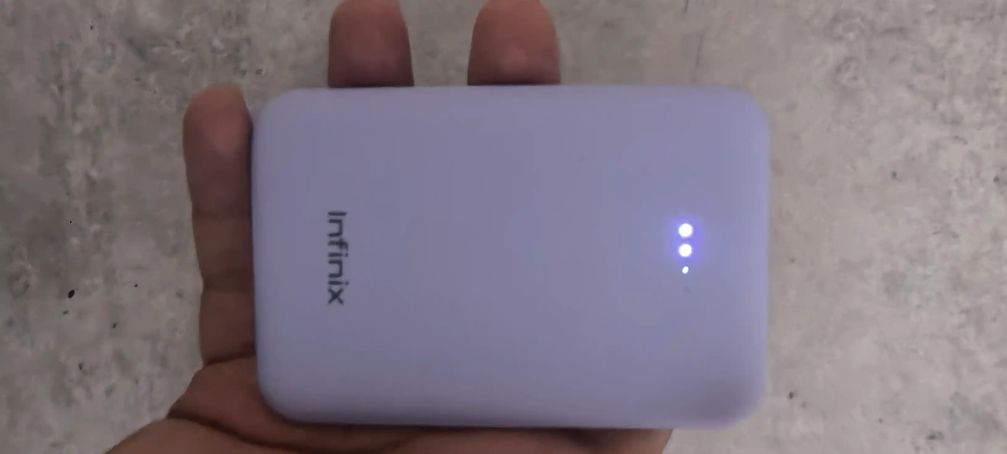 Infinix 12W Fast Charge 5000mAh tashqi akkumulyatori