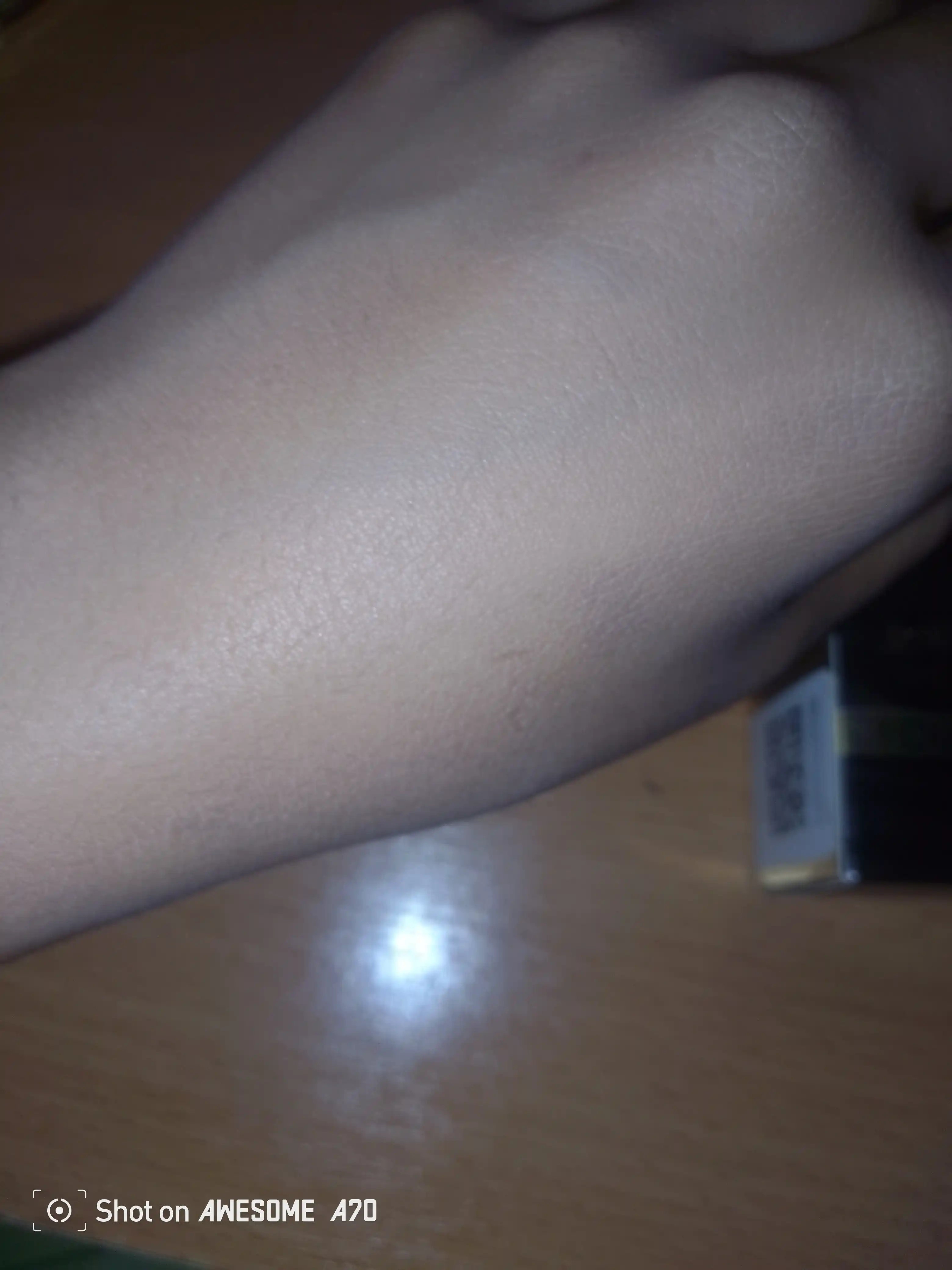 Tonal krem Emelie, SPF 25, namlovchi, mat ohang, 45 ml