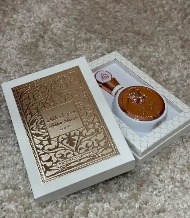 Lattafa Fakhar Rose - ayollar atri, 100 ml