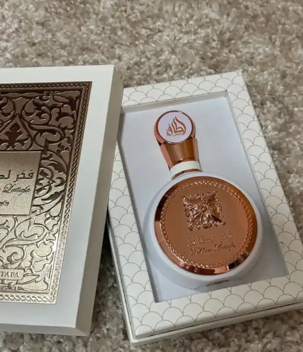 Lattafa Fakhar Rose - ayollar atri, 100 ml