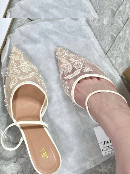 Past poshnali o‘tkir uchli ayollar slingback poyabzali