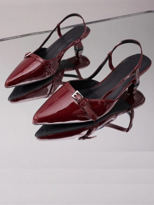 Past poshnali o‘tkir uchli ayollar slingback poyabzali