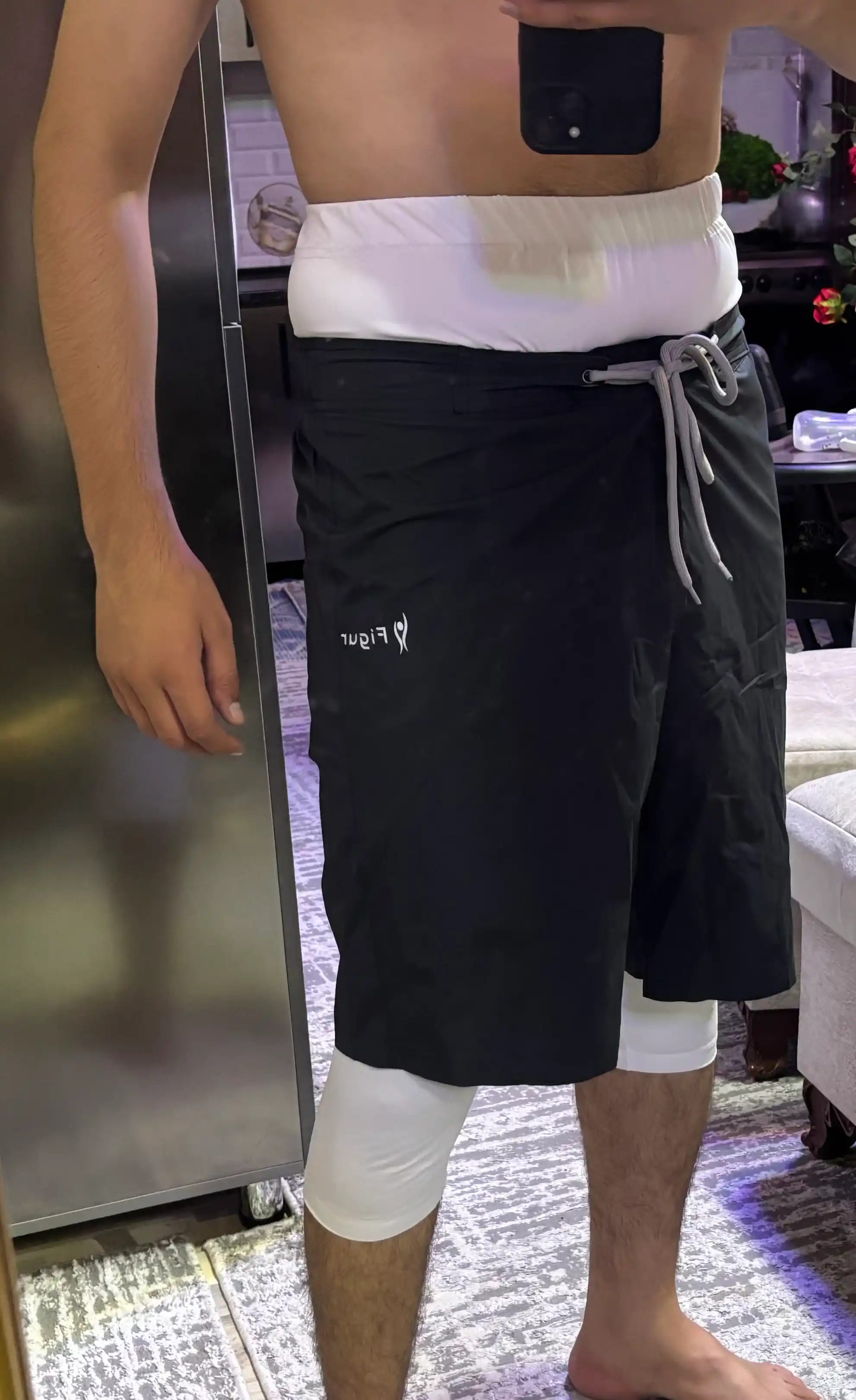 FIGUR erkaklar shortigi, islomiy kiyinishni afzal ko‘radigan erkaklar uchun mos keladi