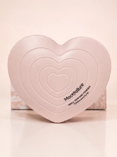 Розовый