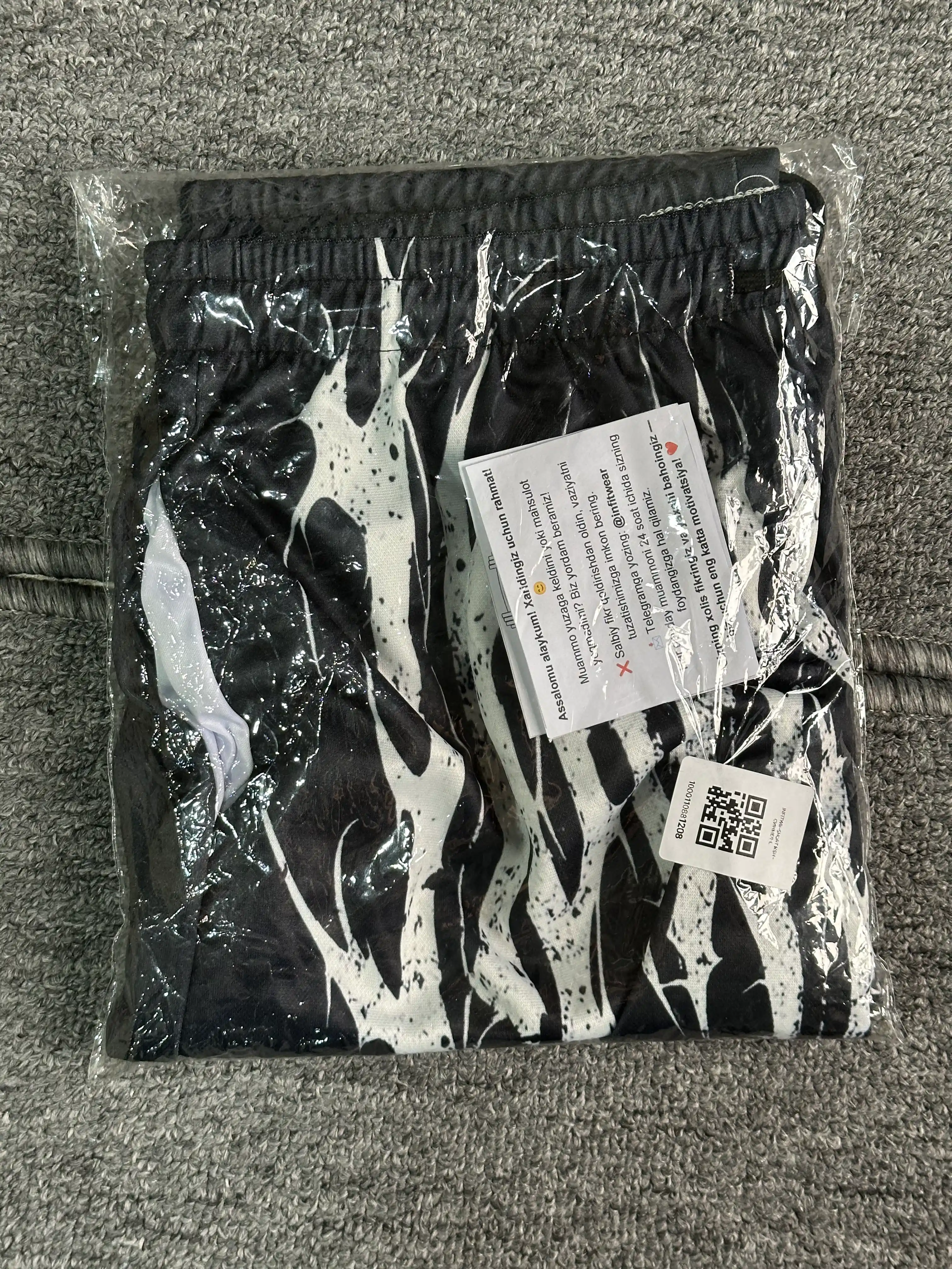 YOUNGLA erkaklar sport shortik, yugurish, fitnes va zal uchun yengil, nafas oluvchi S-2XL