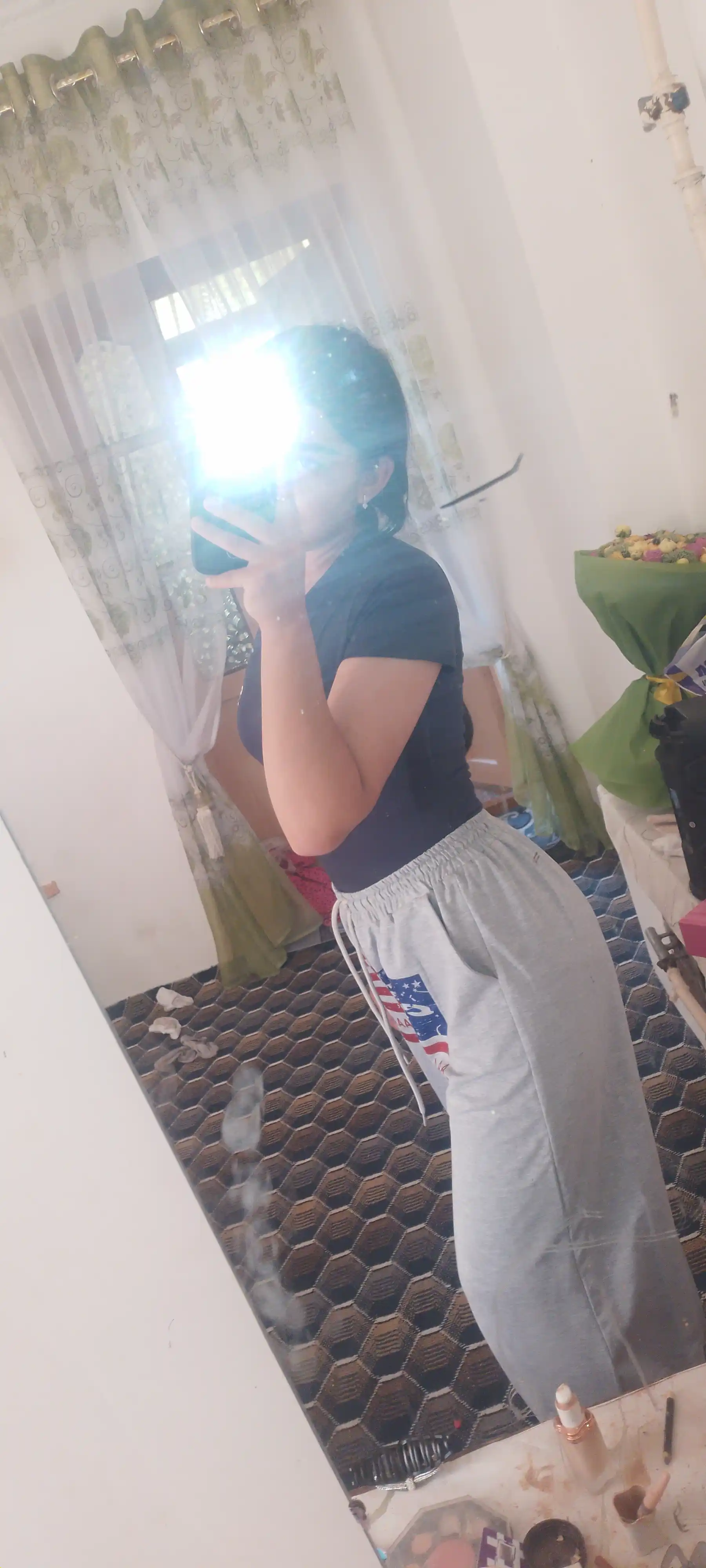 Ayollar uchun bahorgi va kuzgi sport shimlari