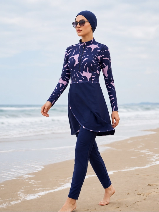 Ayollar cho‘milish kiyimi, yopiq, musulmoncha, burkini, katta o‘lchamli cho‘milish kiyimi
