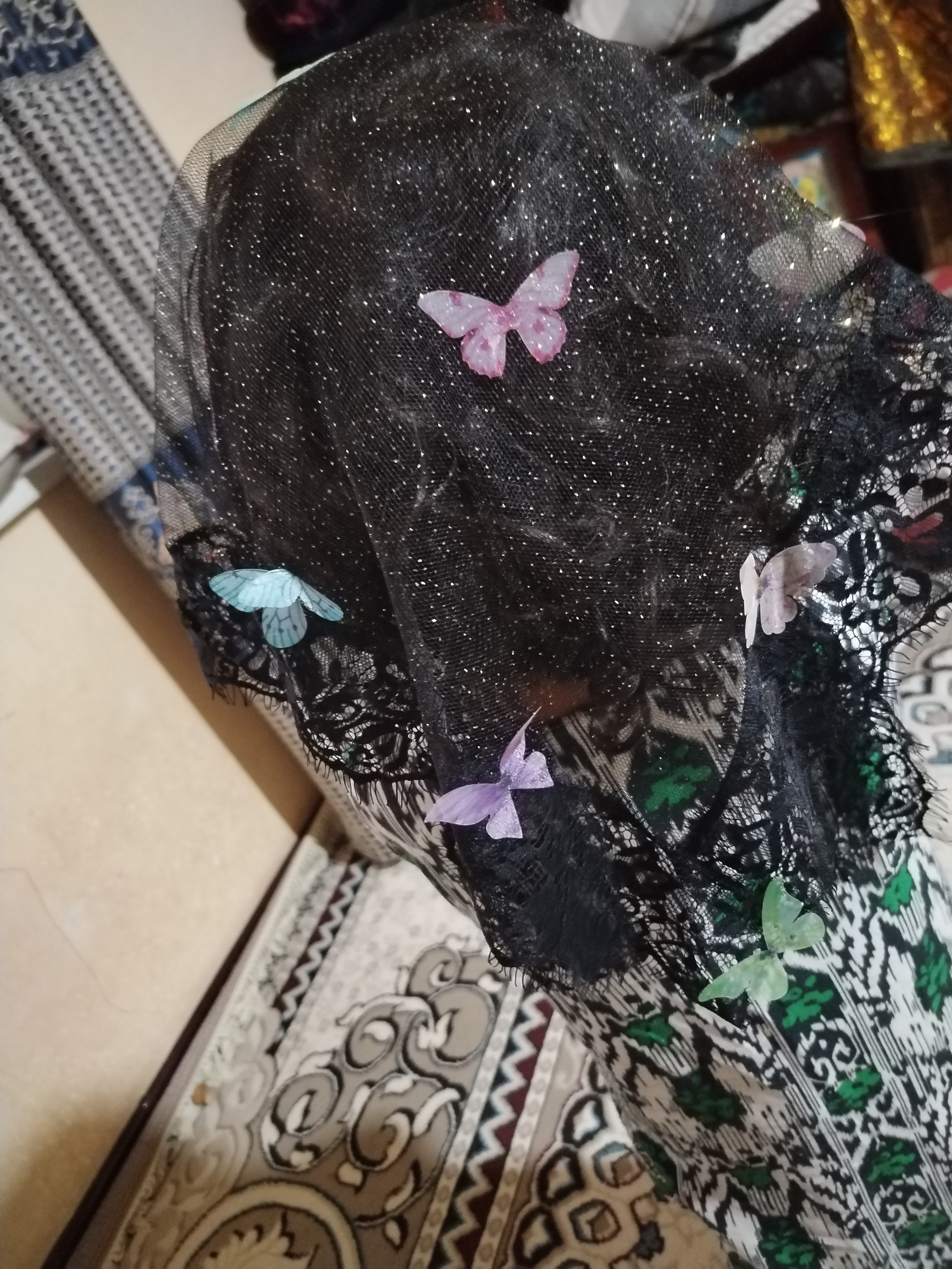 Bandana - ayollar va qizlar uchun soch va bo‘yin aksessuarlari, kapalakli sharf