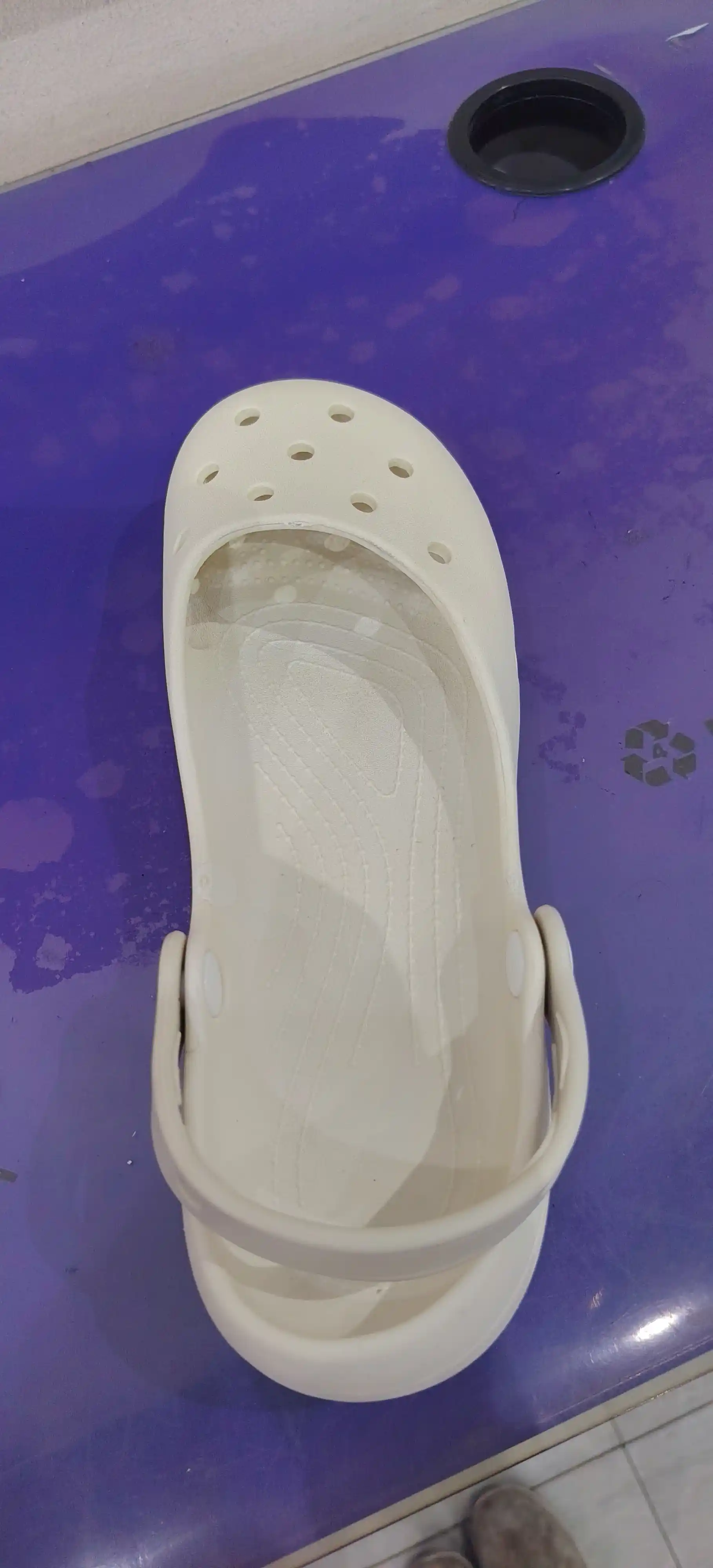 Crocs балетки для женщин, мягкие и легкие, с джибитсами орхидея