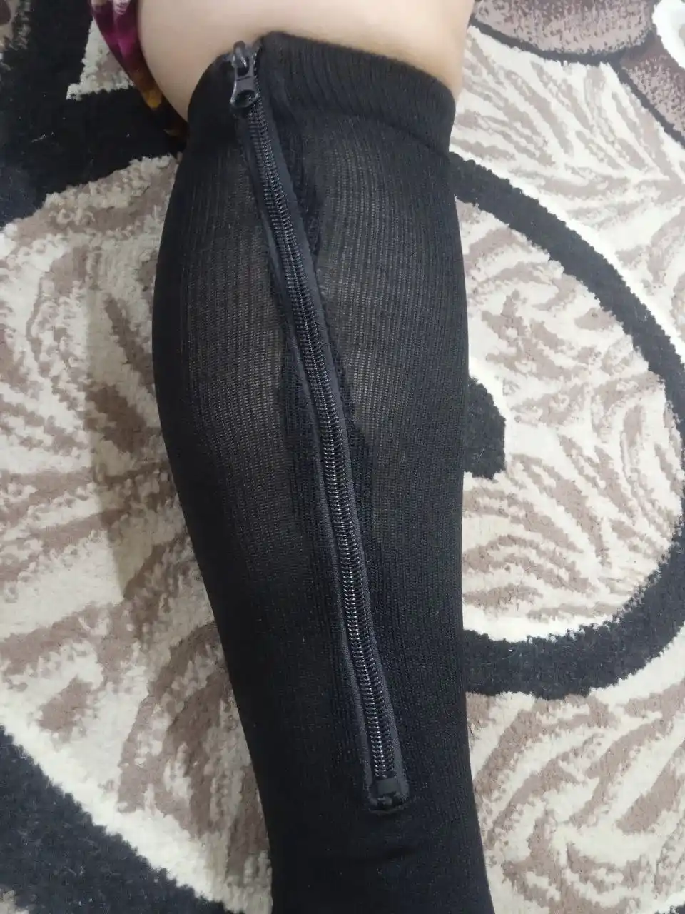 Компрессионные антиварикозные гольфы Zip Sox, чулкис нано покрытием на молнии, 2 шт