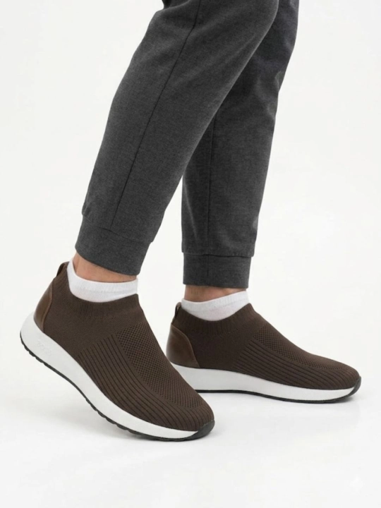 Boss brendidan slip-on modeli, tabiiy bambuk material