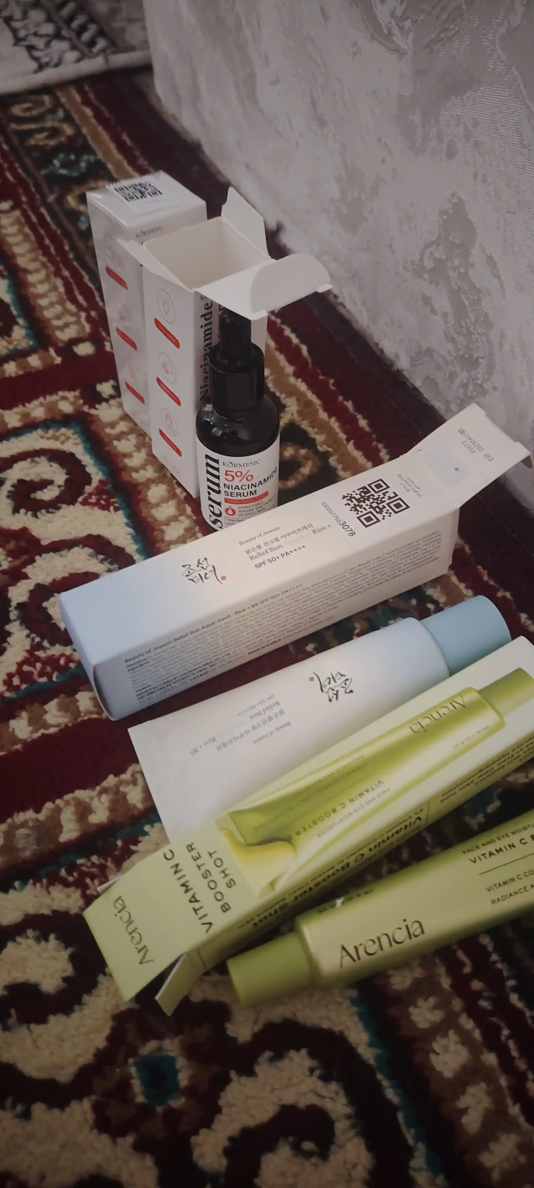 Arencia Vitamin C Glow Serum — teri rangini tekislovchi vitaminli zardob
