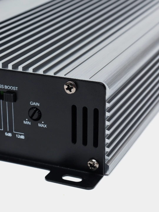 Quvvatli sabvufer uchun 4 kanalli 2200W CTC-3680 avtomobil kuchaytirgichi